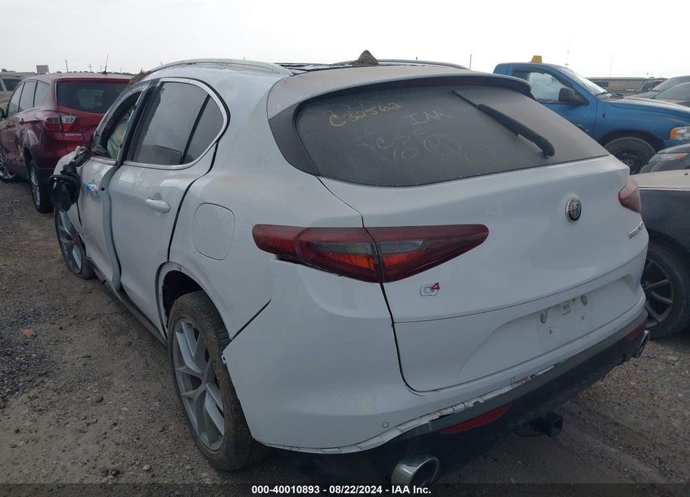 2019 ALFA ROMEO STELVIO TI LUSSO AWD VIN: ZASPAKBN3K7C32562