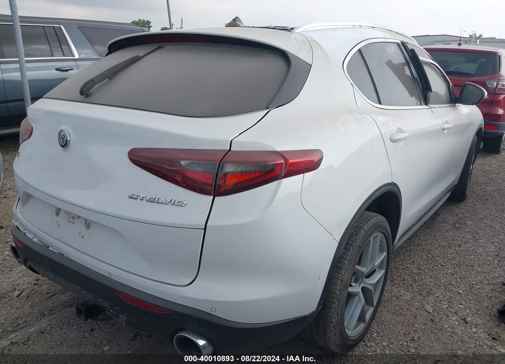 2019 ALFA ROMEO STELVIO TI LUSSO AWD VIN: ZASPAKBN3K7C32562