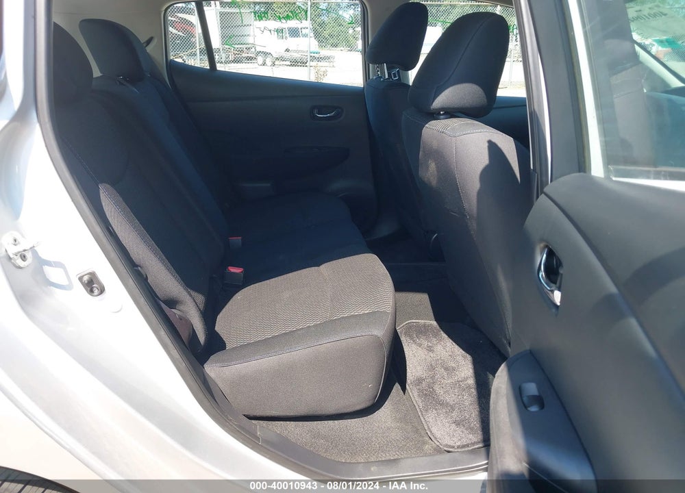 2015 NISSAN LEAF S VIN: 1N4AZ0CP9FC304492