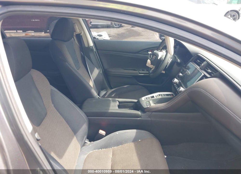 2019 HONDA INSIGHT EX VIN: 19XZE4F51KE029326