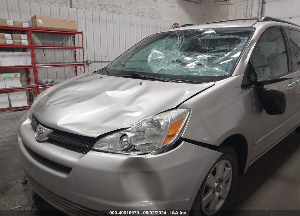 2005 TOYOTA SIENNA LE VIN: 5TDZA23C95S329225
