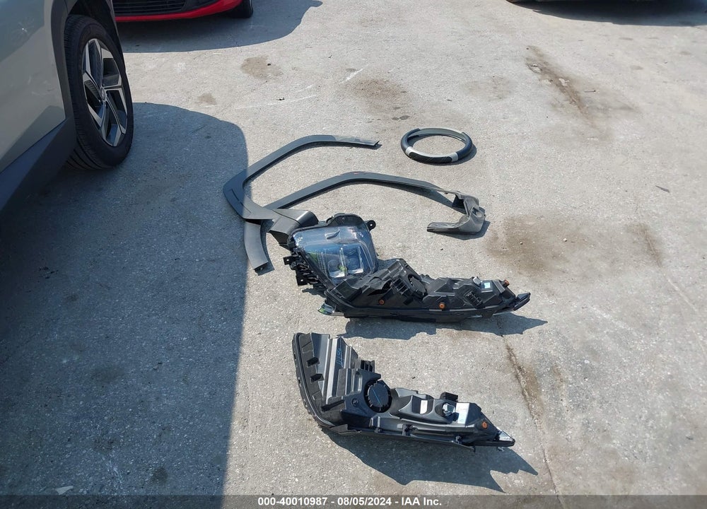 2023 HYUNDAI TUCSON LIMITED VIN: 5NMJECAEXPH244542