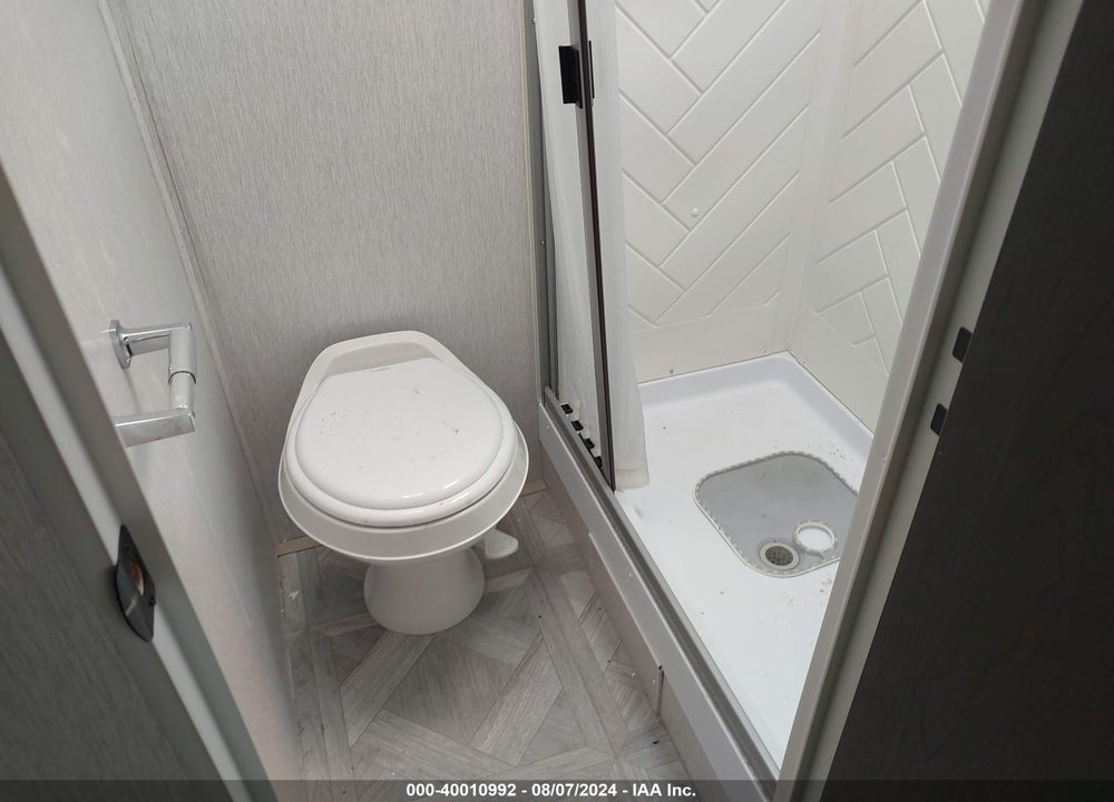2023 FOREST RIVER WILDWOOD M-27RK VIN: 4X4TWDD27PA277418