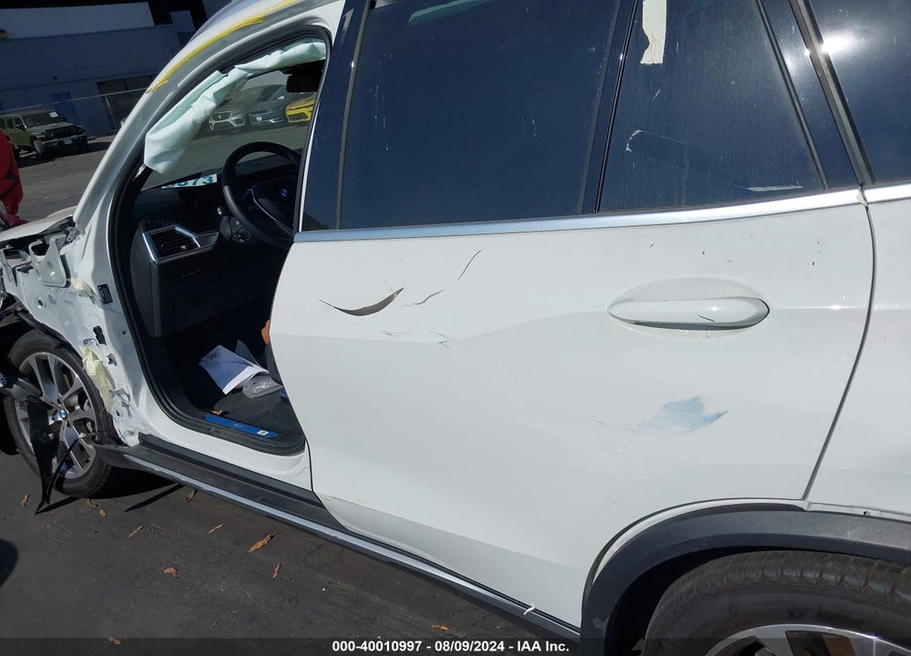 2024 BMW X5 SDRIVE40I VIN: 5UX13EU06R9T76647