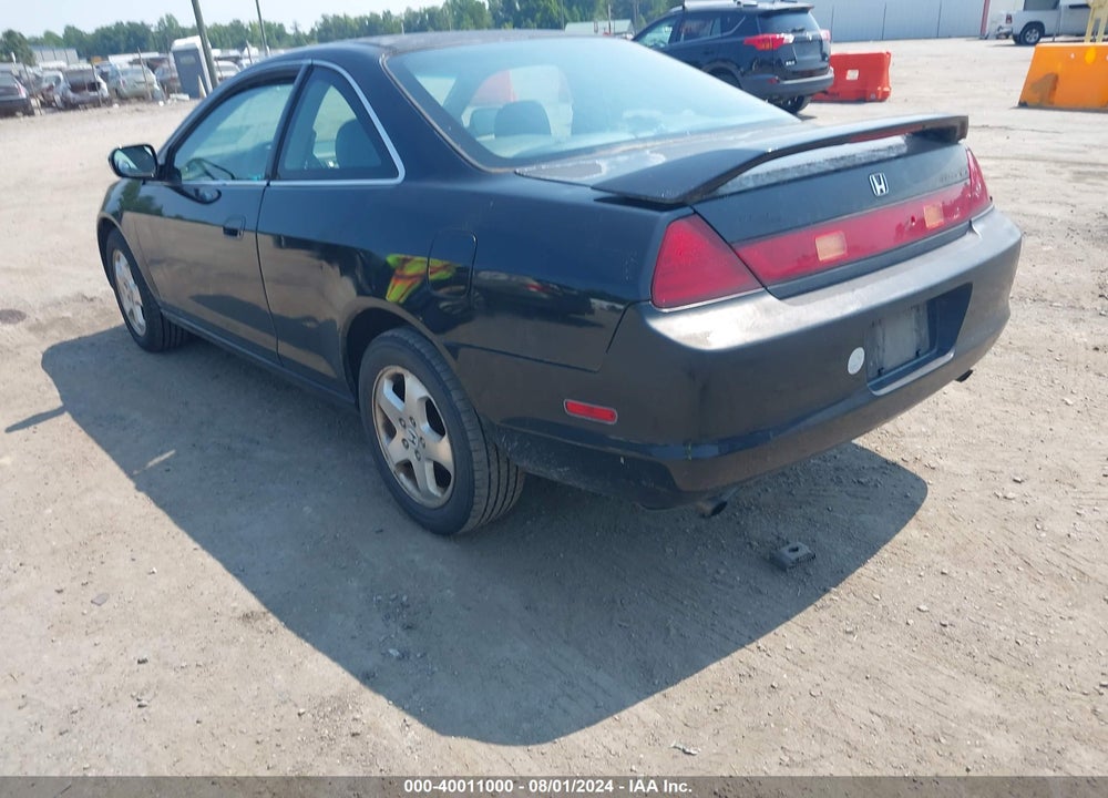 1999 HONDA ACCORD EX V6 VIN: 1HGCG2250XA007730