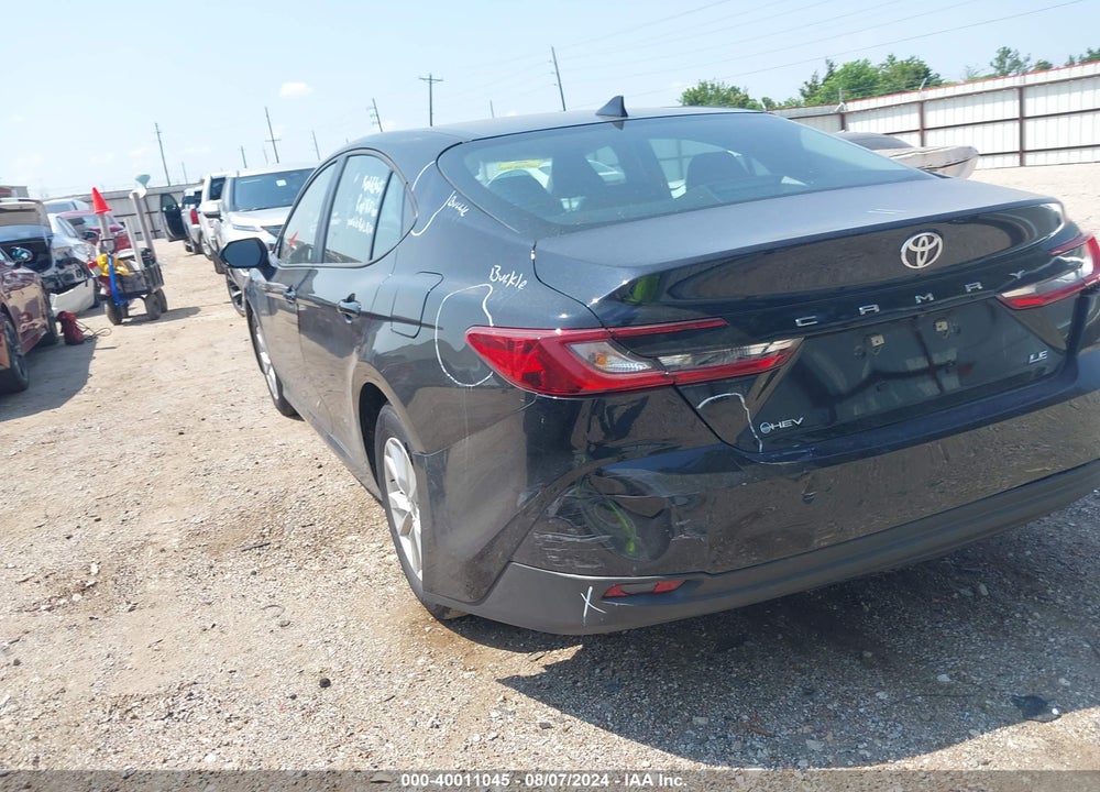 2025 TOYOTA CAMRY LE VIN: 4T1DAACK6SU017958