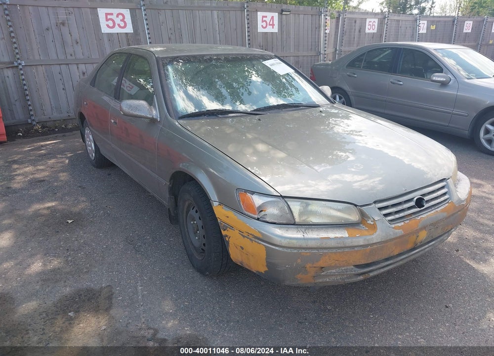 1997 TOYOTA CAMRY LE VIN: JT2BG22K3V0100513