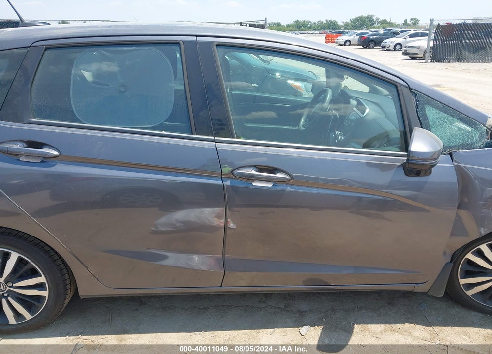 2018 HONDA FIT EX VIN: 3HGGK5H83JM706038