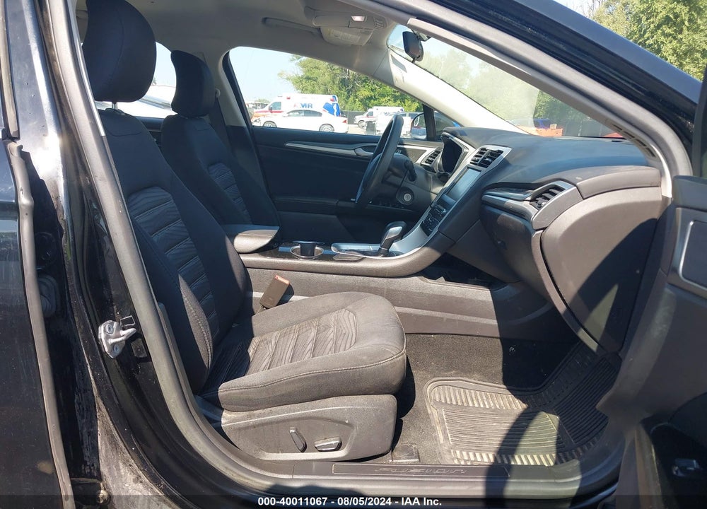2016 FORD FUSION SE VIN: 1FA6P0H70G5110282