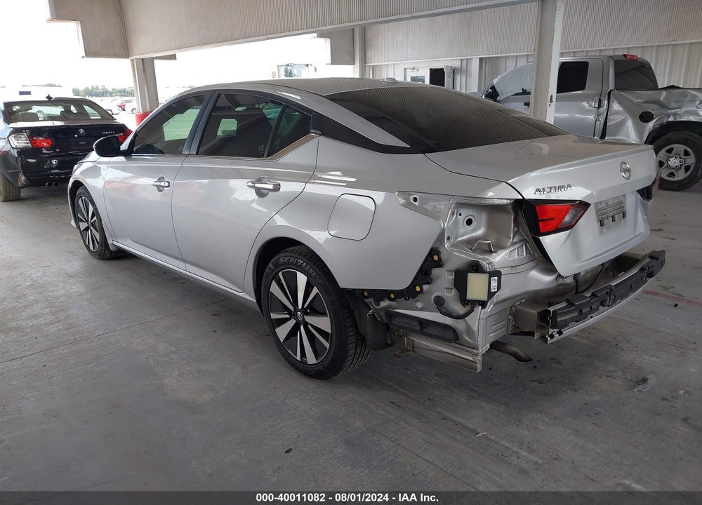 2022 NISSAN ALTIMA SV FWD VIN: 1N4BL4DV8NN377690