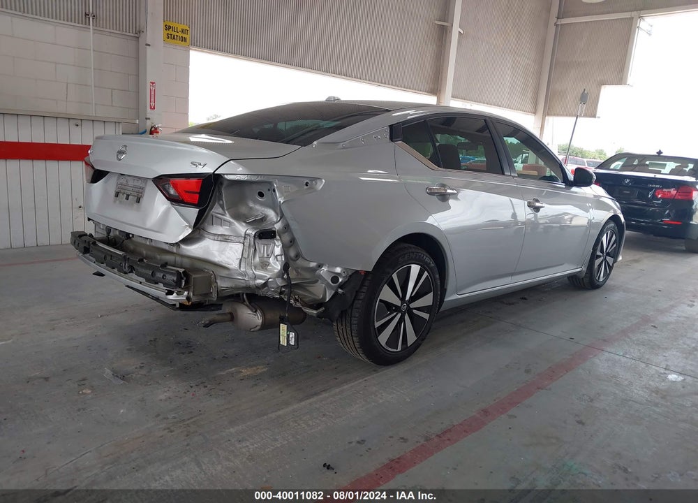 2022 NISSAN ALTIMA SV FWD VIN: 1N4BL4DV8NN377690