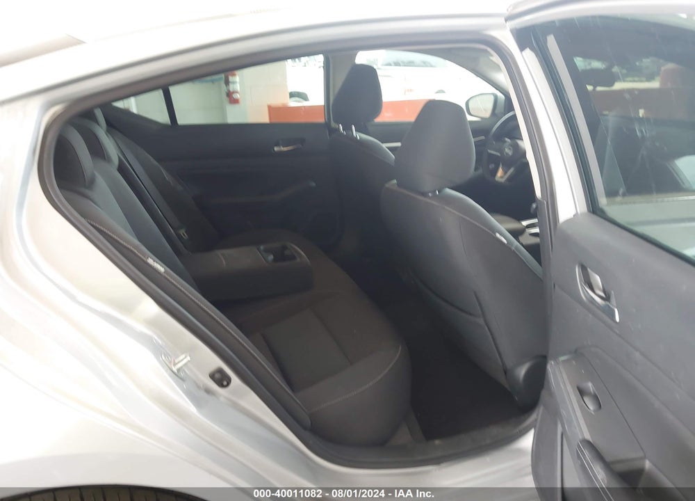 2022 NISSAN ALTIMA SV FWD VIN: 1N4BL4DV8NN377690