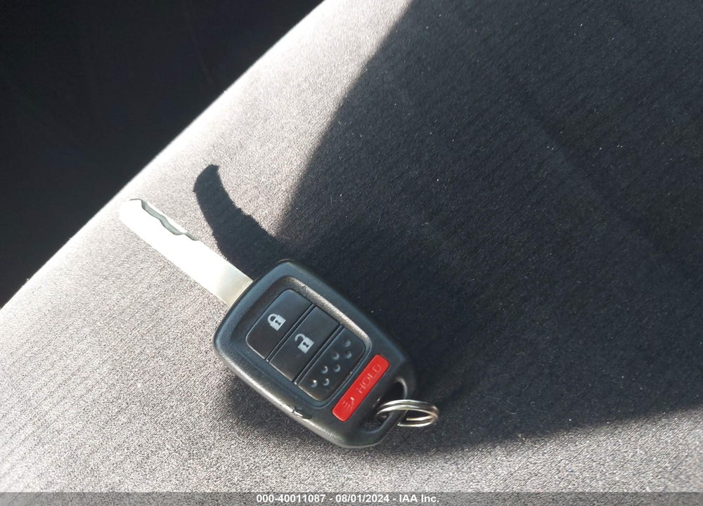 2014 HONDA CR-V LX VIN: 2HKRM3H38EH504852