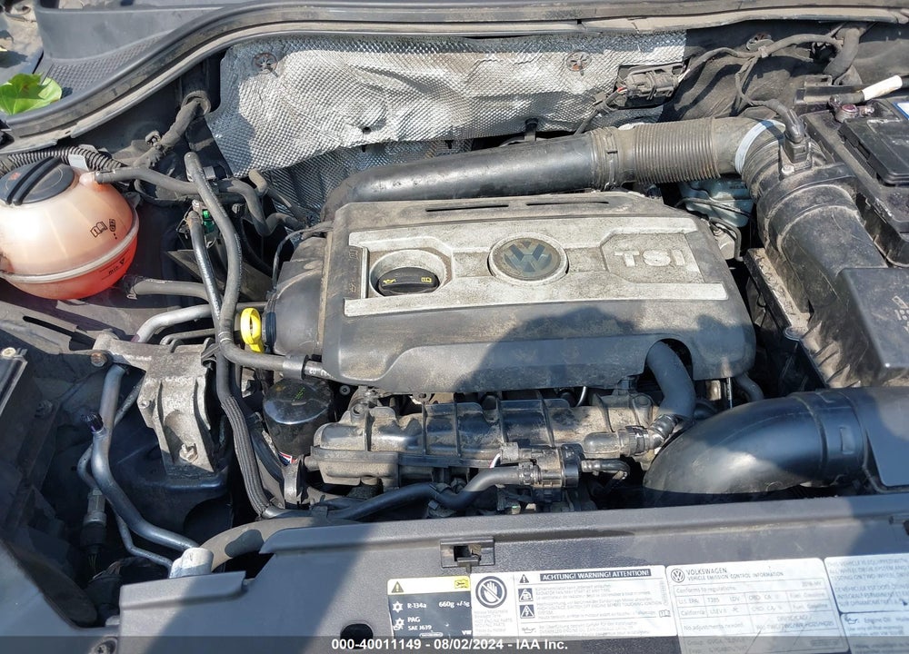 2016 VOLKSWAGEN TIGUAN SEL VIN: WVGBV7AX3GW565425