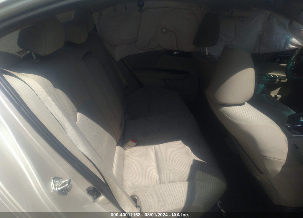 2017 HONDA ACCORD LX VIN: 1HGCR2F39HA096623