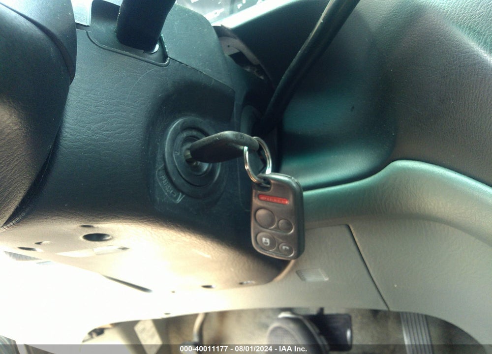 2004 HONDA ODYSSEY EX VIN: 5FNRL18634B044501
