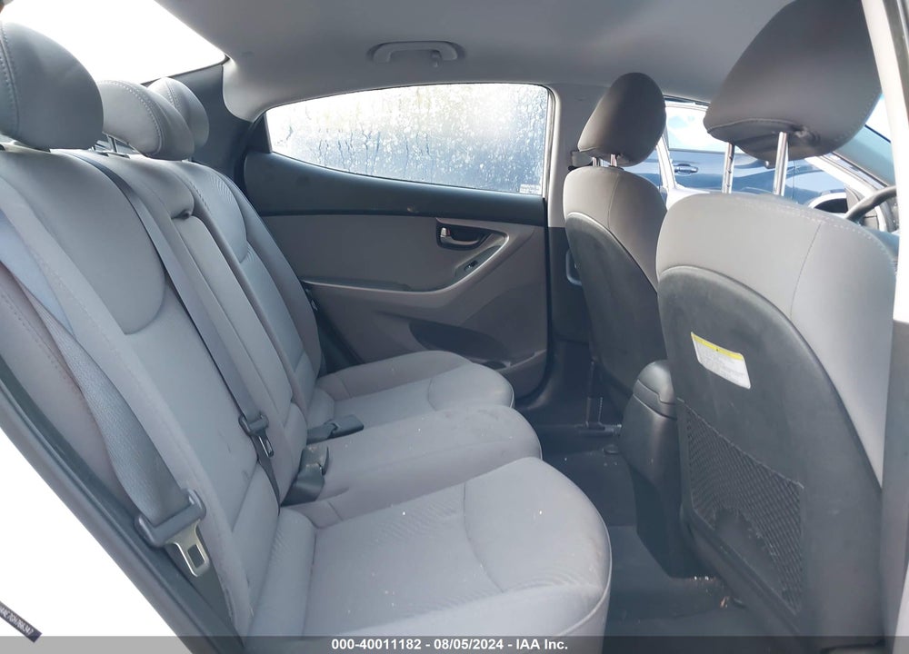 2016 HYUNDAI ELANTRA SE VIN: 5NPDH4AE7GH766347