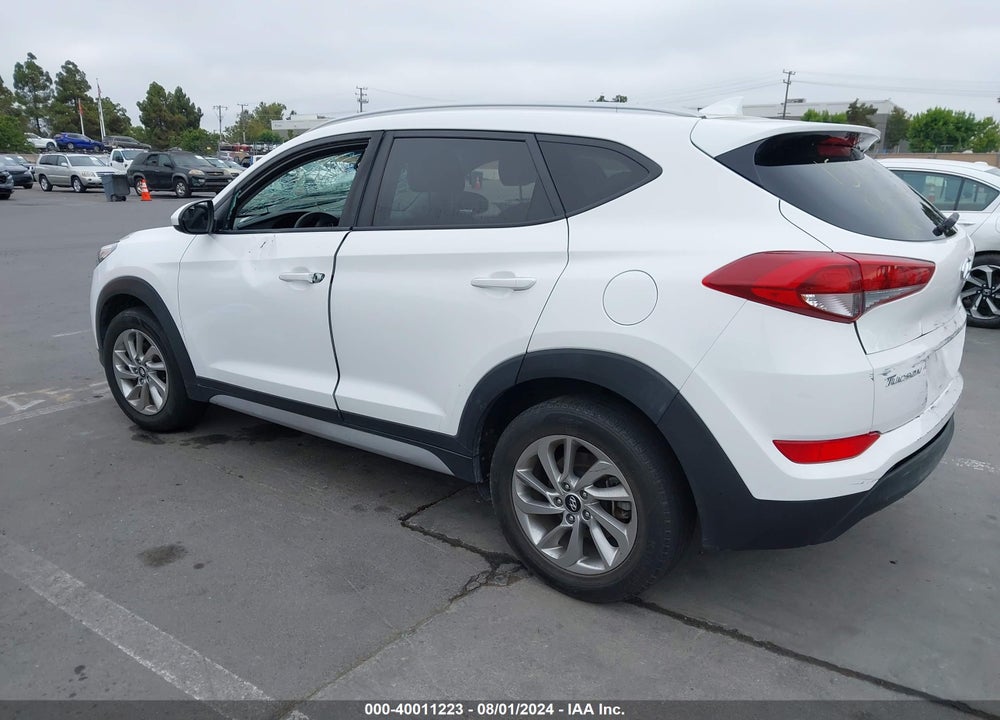2018 HYUNDAI TUCSON SEL VIN: KM8J3CA4XJU760571