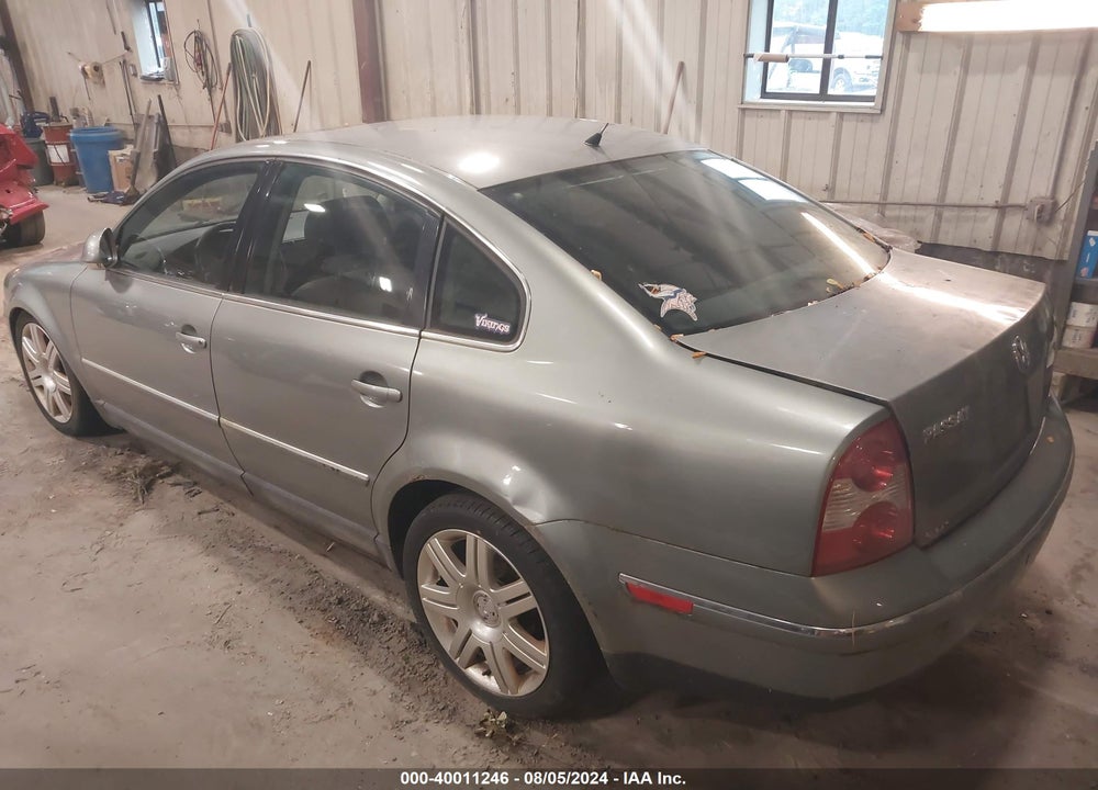 2005 VOLKSWAGEN PASSAT GLX VIN: WVWTU63B35E057465