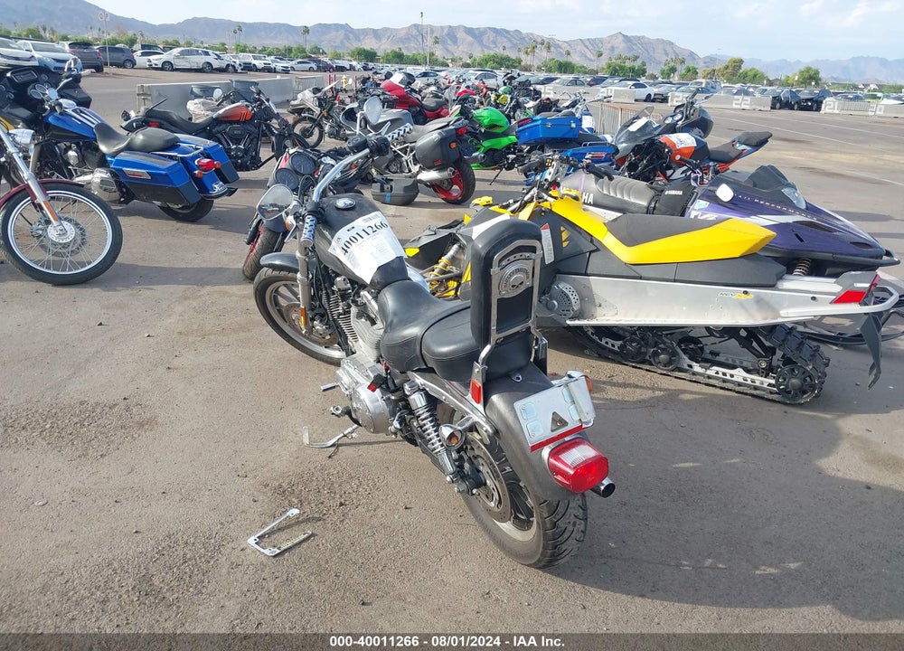 2005 HARLEY-DAVIDSON XL883 L VIN: 1HD4CMM185K412888