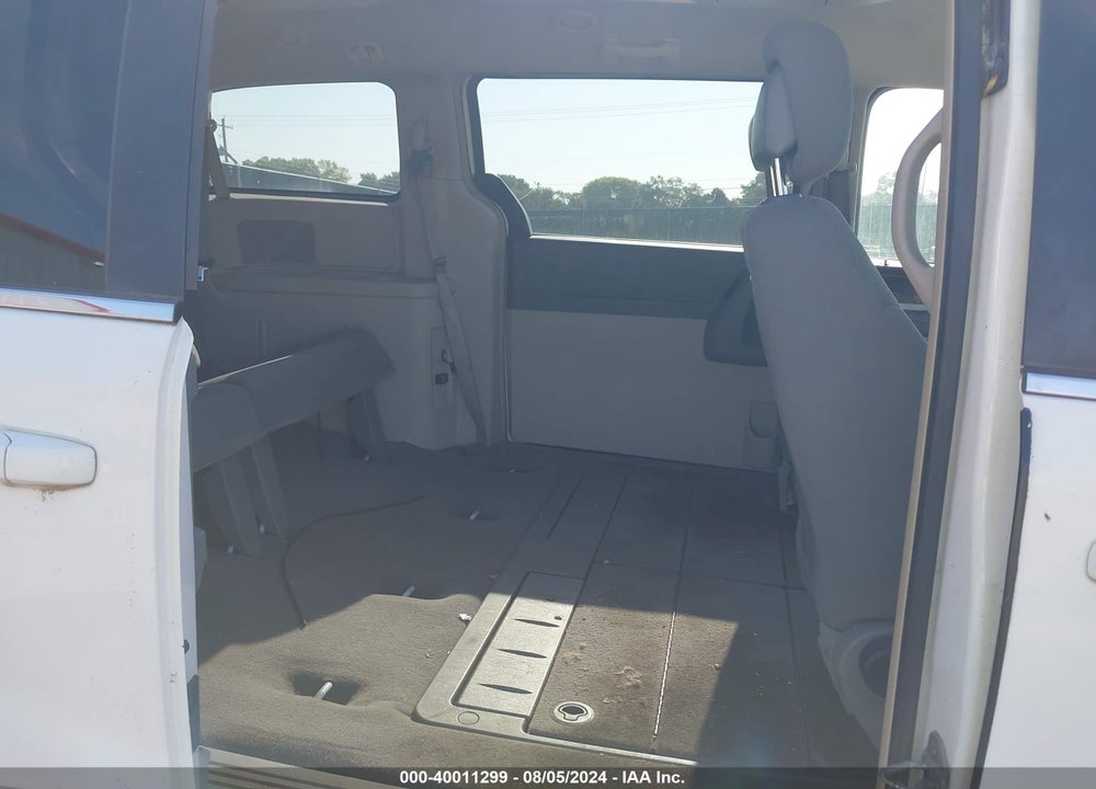 2010 CHRYSLER TOWN & COUNTRY TOURING VIN: 2A4RR5D16AR397860
