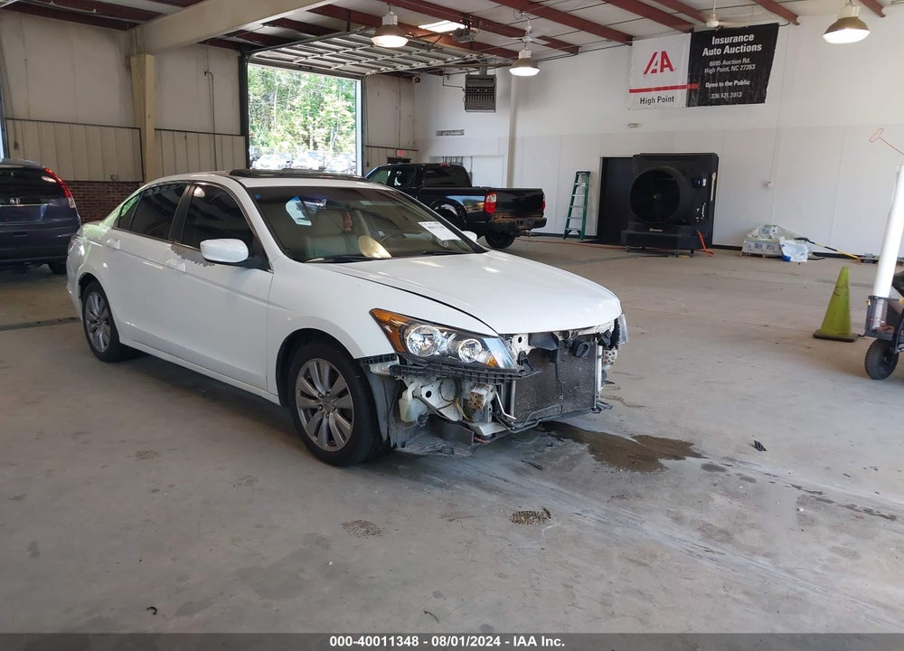 2011 HONDA ACCORD 2.4 EX-L VIN: 1HGCP2F81BA030270