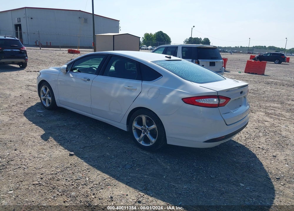 2016 FORD FUSION SE VIN: 3FA6P0HD4GR390890