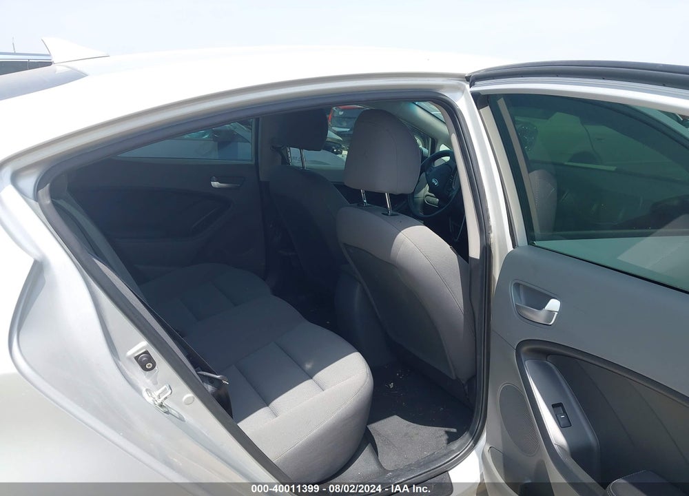 2017 KIA FORTE LX VIN: 3KPFK4A77HE061131