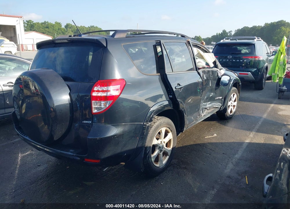 2009 TOYOTA RAV4 LIMITED VIN: JTMBF31VX95011235