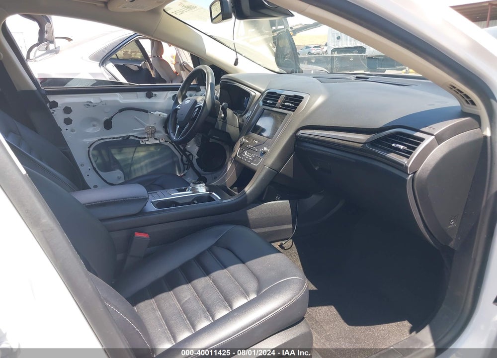 2020 FORD FUSION HYBRID SEL VIN: 3FA6P0MU4LR114127