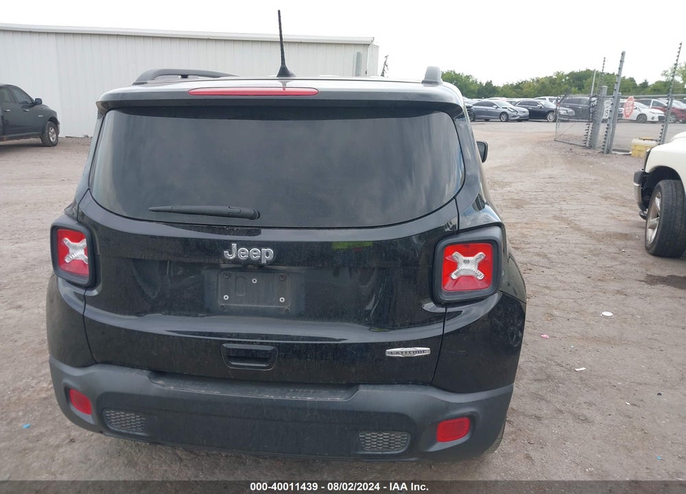 2019 JEEP RENEGADE LATITUDE FWD VIN: ZACNJABBXKPK23826