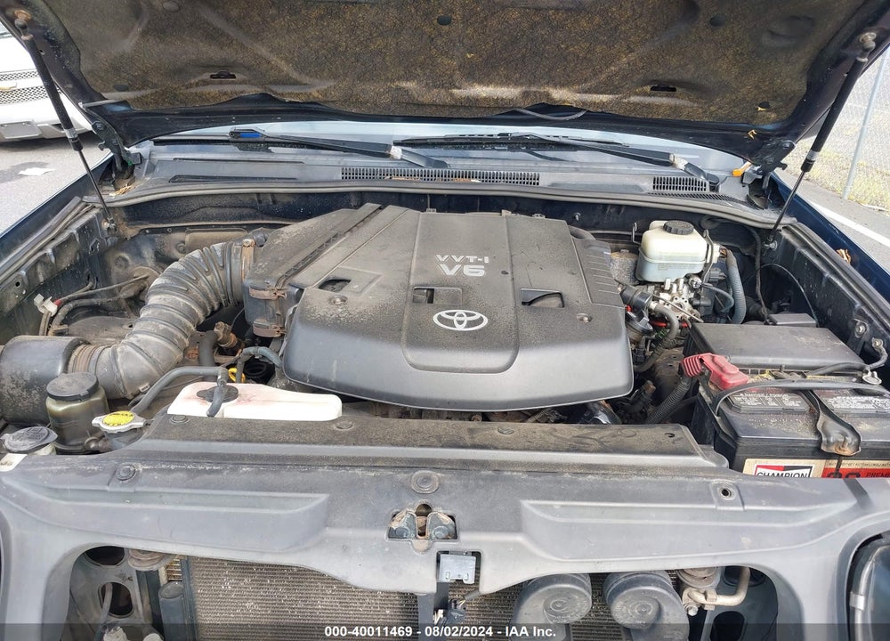 2005 TOYOTA 4RUNNER SR5 V6 VIN: JTEBU14RX58050730
