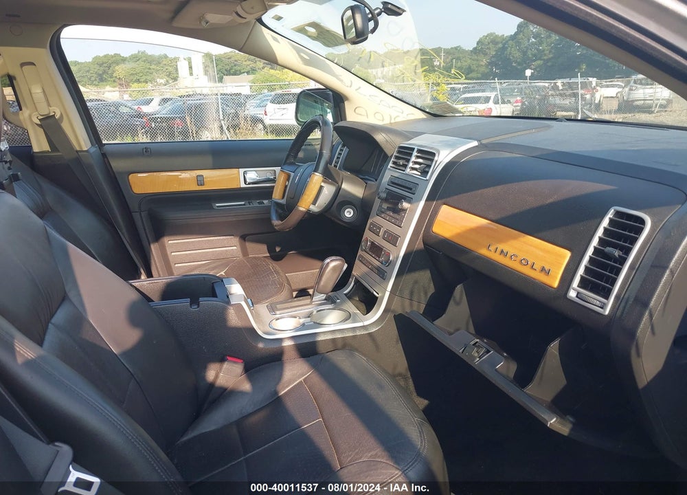 2008 LINCOLN MKX VIN: 2LMDU88CX8BJ00622