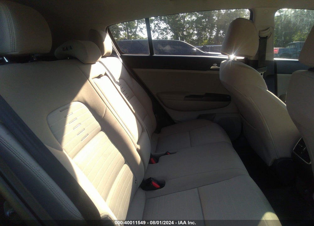 2020 KIA SPORTAGE LX VIN: KNDPM3AC1L7684713