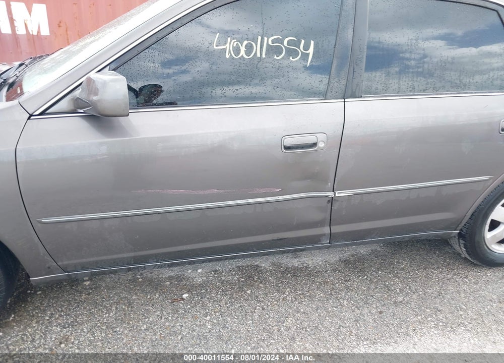 2003 TOYOTA AVALON XL VIN: 4T1BF28BX3U336661