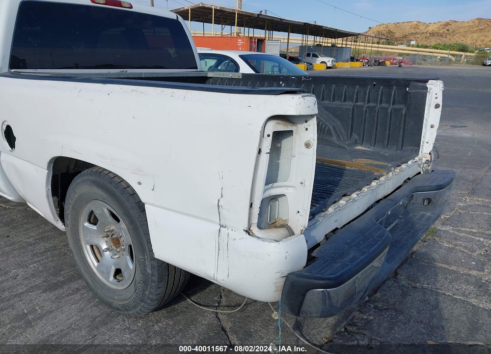 2004 GMC SIERRA 1500 SLE VIN: 2GTEC19VX41193673