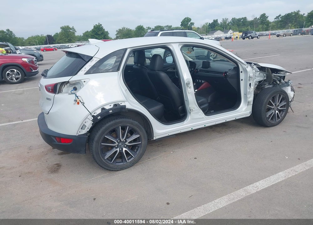 2018 MAZDA CX-3 TOURING VIN: JM1DKDC71J0329514