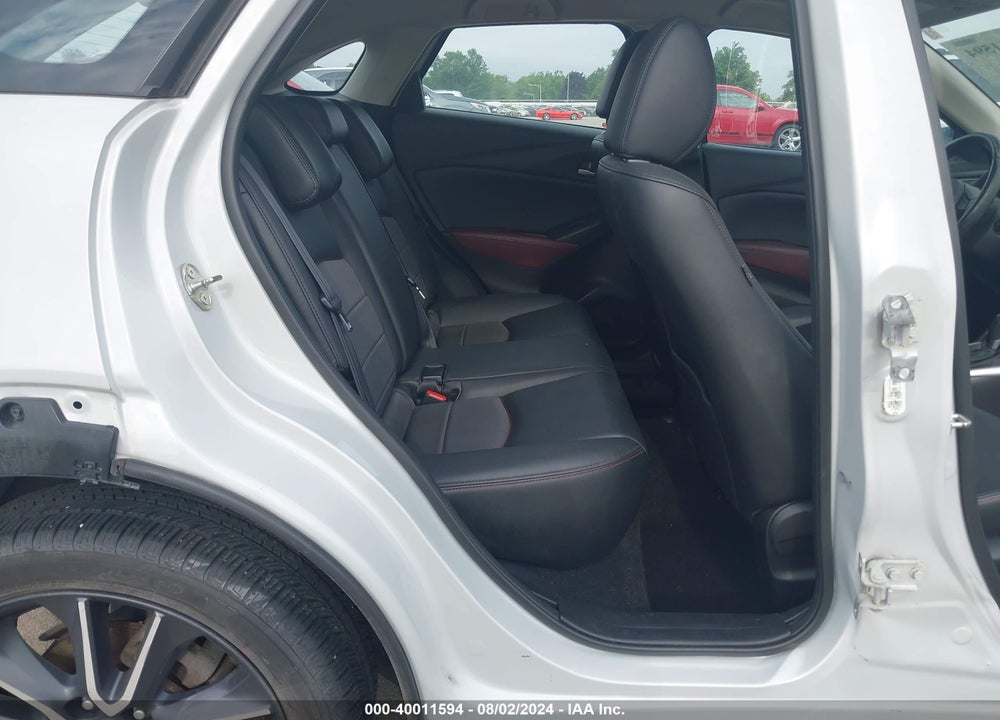 2018 MAZDA CX-3 TOURING VIN: JM1DKDC71J0329514
