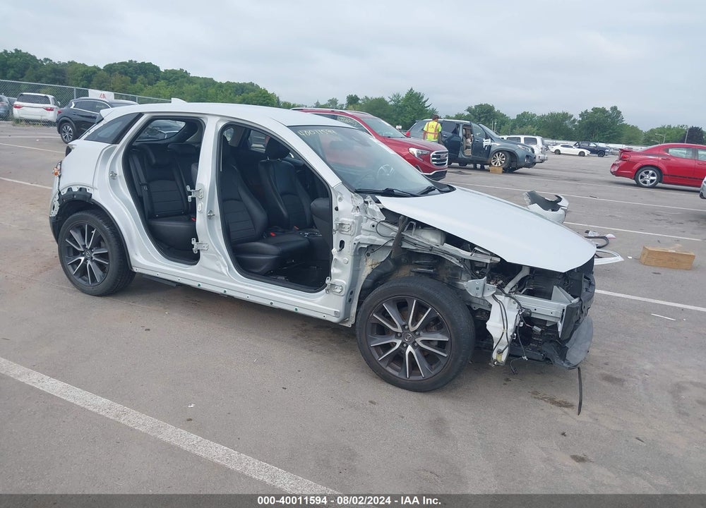 2018 MAZDA CX-3 TOURING VIN: JM1DKDC71J0329514