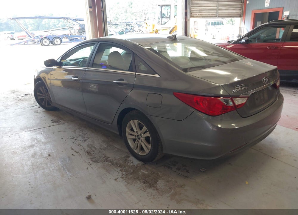 2013 HYUNDAI SONATA GLS VIN: 5NPEB4AC5DH727840