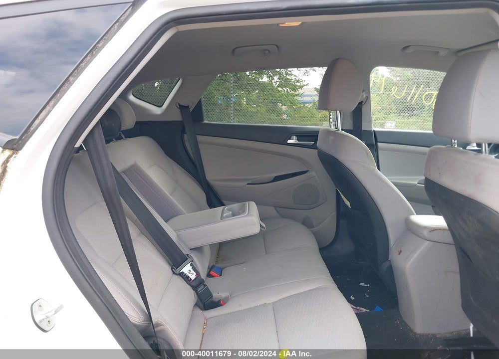 2019 HYUNDAI TUCSON SE VIN: KM8J23A49KU891334
