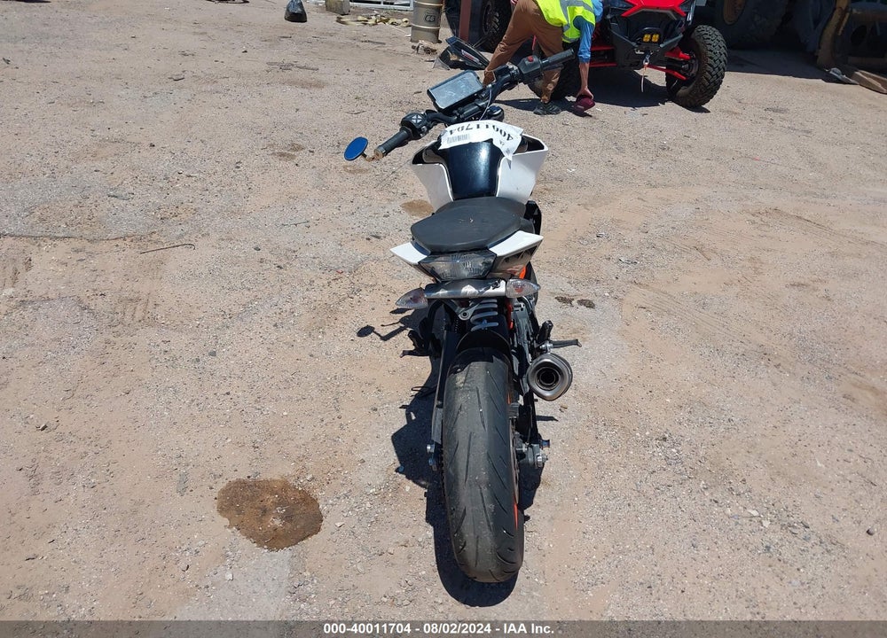 2018 KTM 390 DUKE VIN: MD2JPJ404JC281388