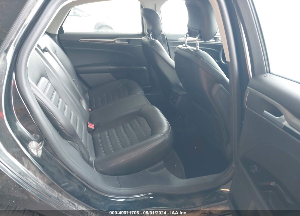 2013 FORD FUSION SE VIN: 3FA6P0H9XDR381358