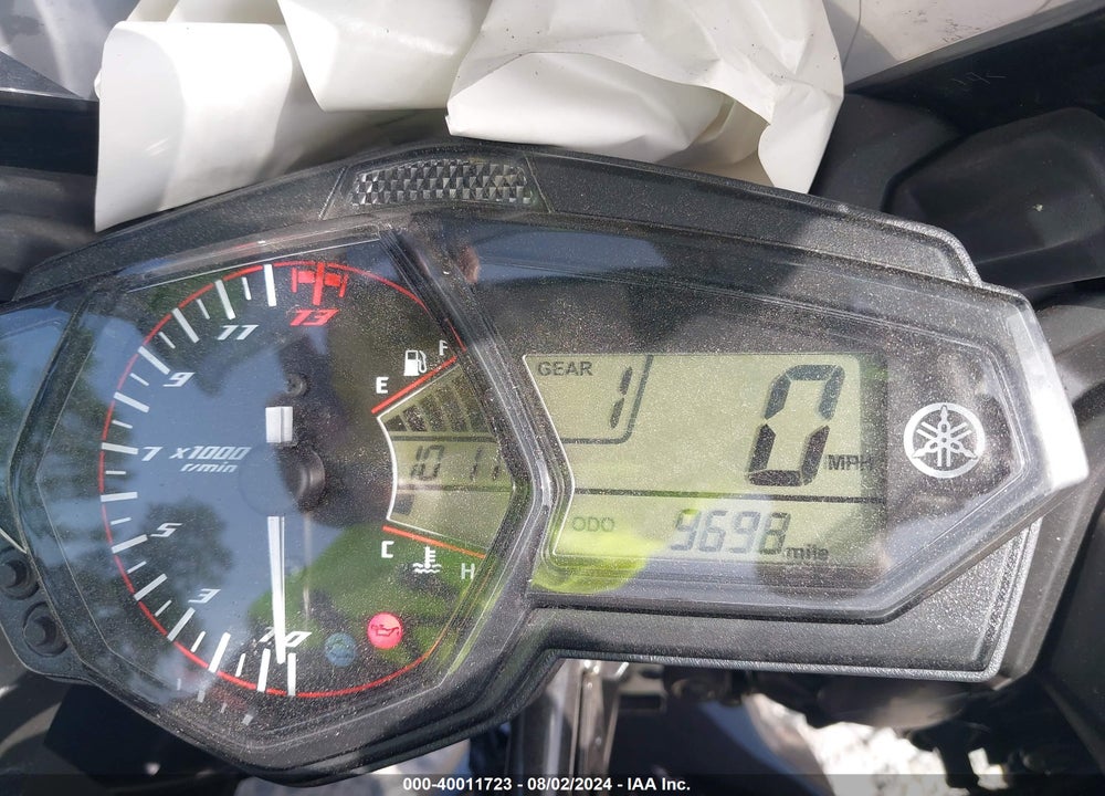 2018 YAMAHA YZFR3 VIN: MH3RH06Y4JK018439