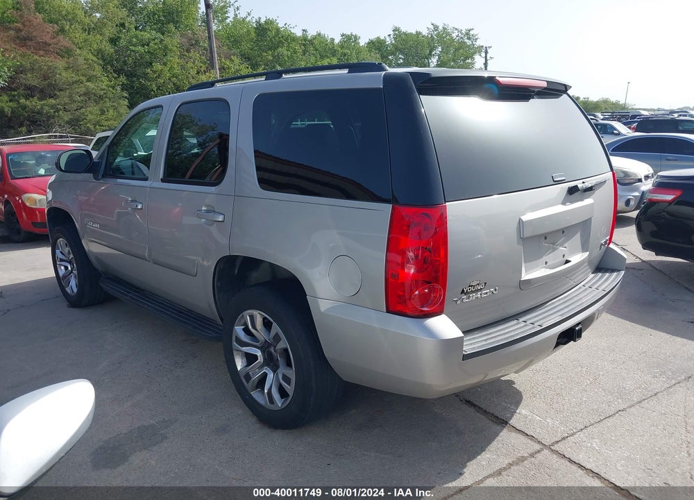 2008 GMC YUKON SLE VIN: 1GKFC13J68R208245