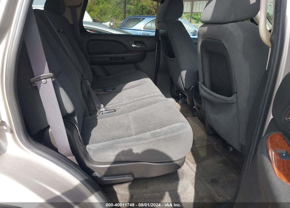 2008 GMC YUKON SLE VIN: 1GKFC13J68R208245
