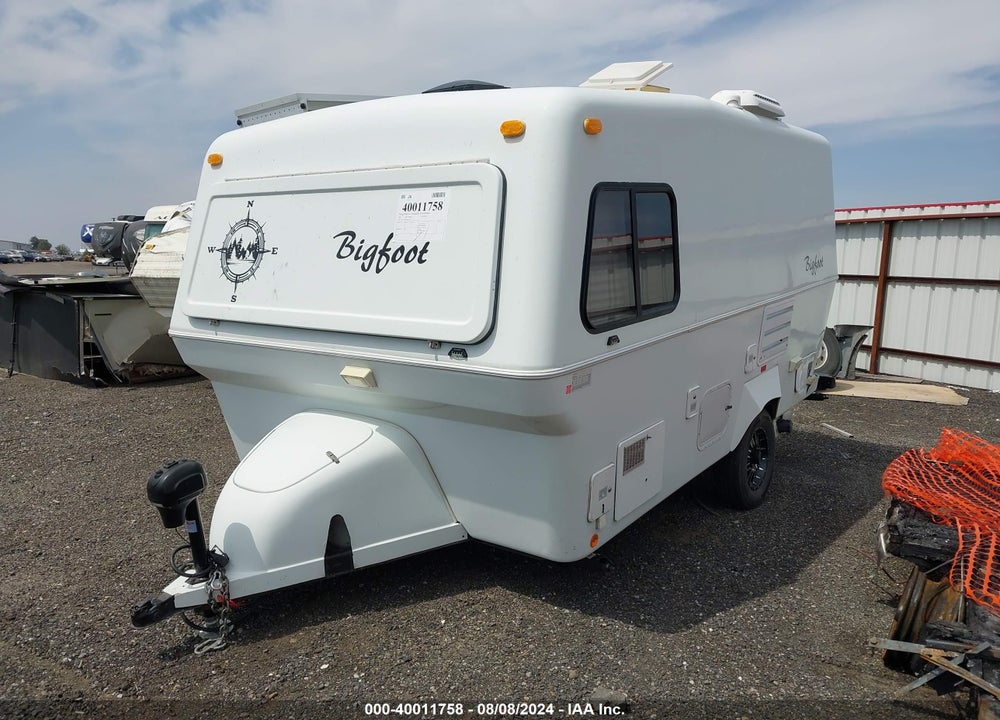 2001 BIG FOOT OTHER VIN: 2GVT170101S011518