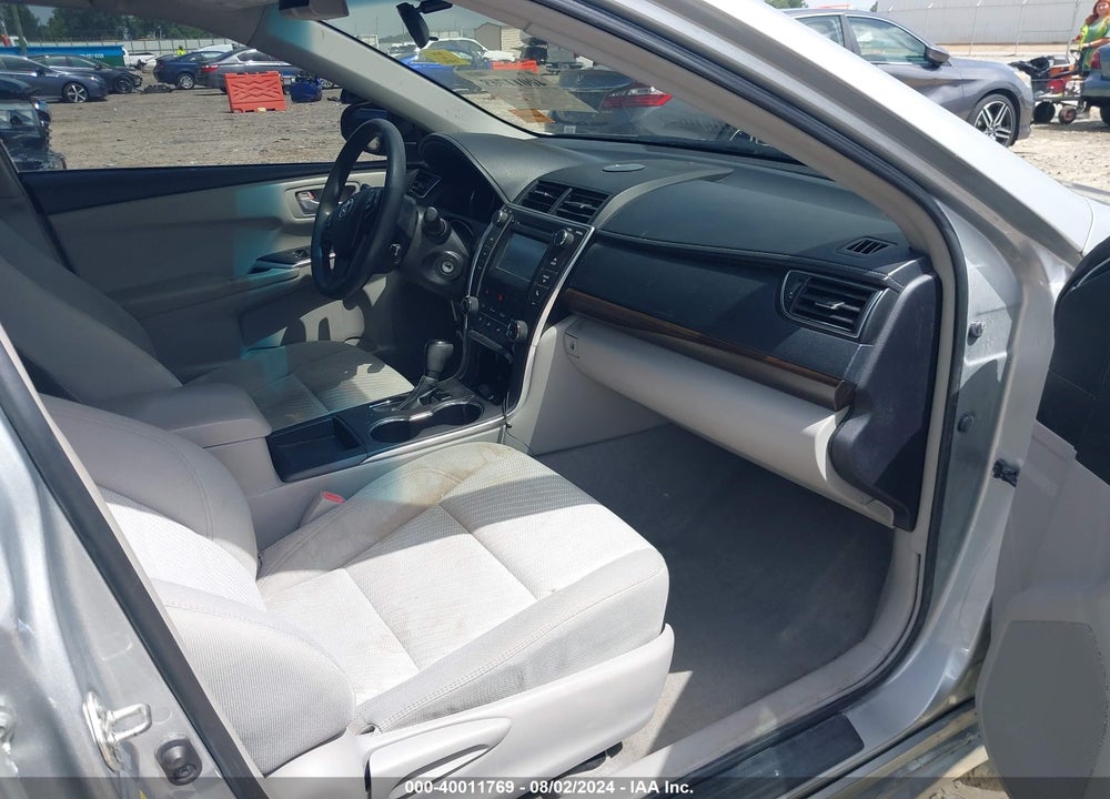 2016 TOYOTA CAMRY LE VIN: 4T4BF1FK3GR547077
