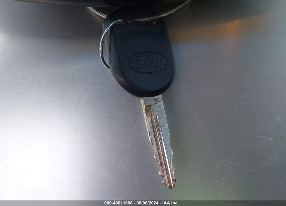 2011 FORD TAURUS SEL VIN: 1FAHP2EW2BG150019