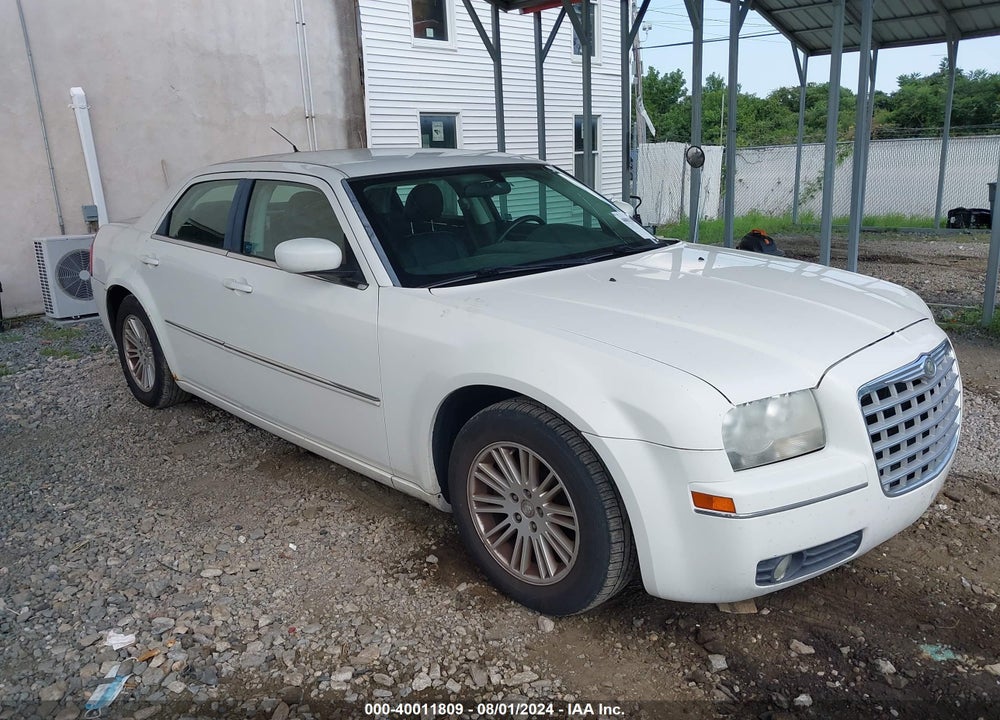 2008 CHRYSLER 300 TOURING VIN: 2C3KA53G08H255710